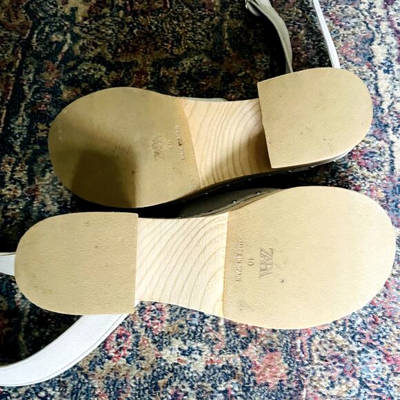Zara Leather Suede Studded Wooden Heel Platform Sandals Clogs Size 9 - Picture 5 of 11